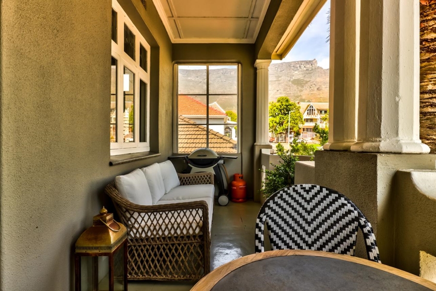 To Let 2 Bedroom Property for Rent in Vredehoek Western Cape
